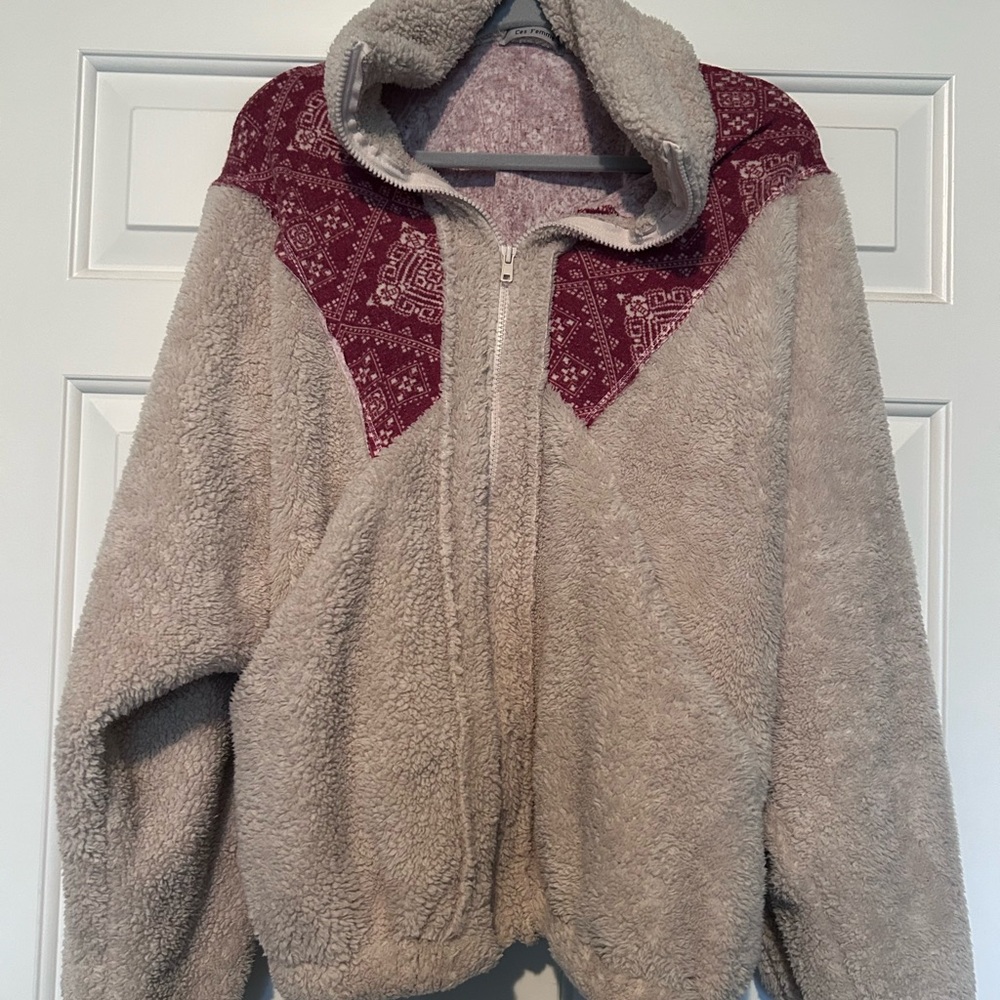 Ces Femme Beige and Burgundy Teddy Jacket